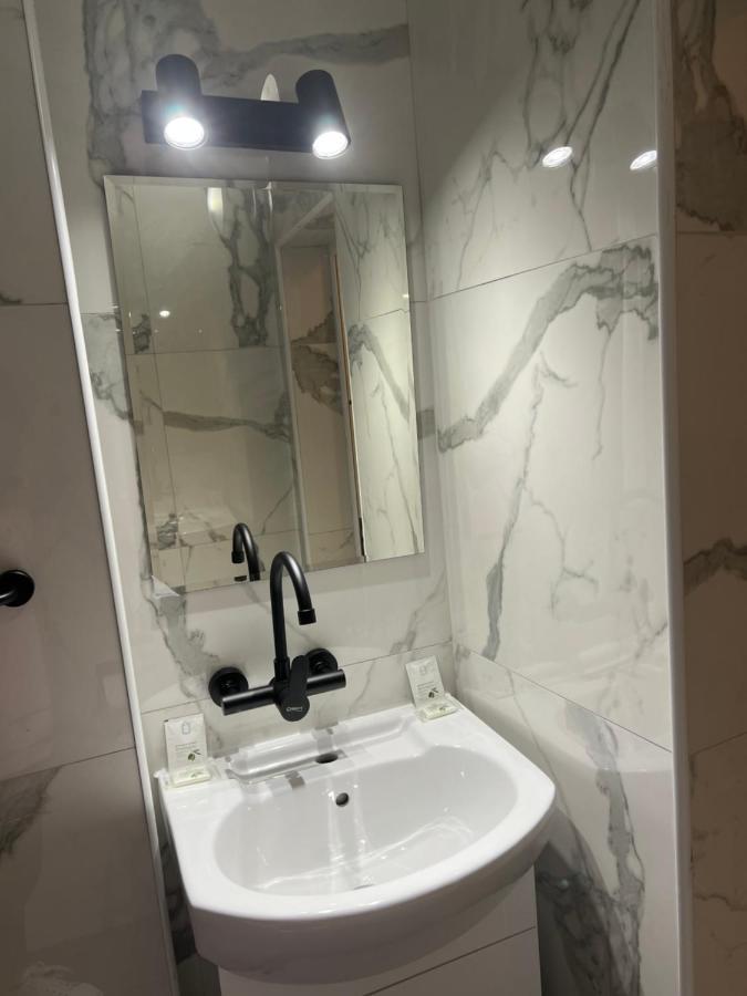 Stivan Iskar Hotel Sofia Zewnętrze zdjęcie