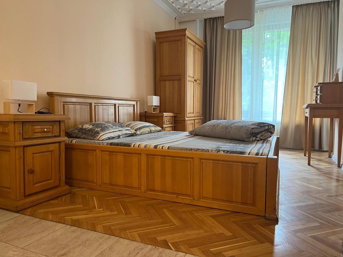 Stivan Iskar Hotel Sofia Zewnętrze zdjęcie